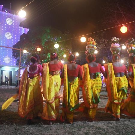 Jhargram Eshani Hotels And Guest House المظهر الخارجي الصورة